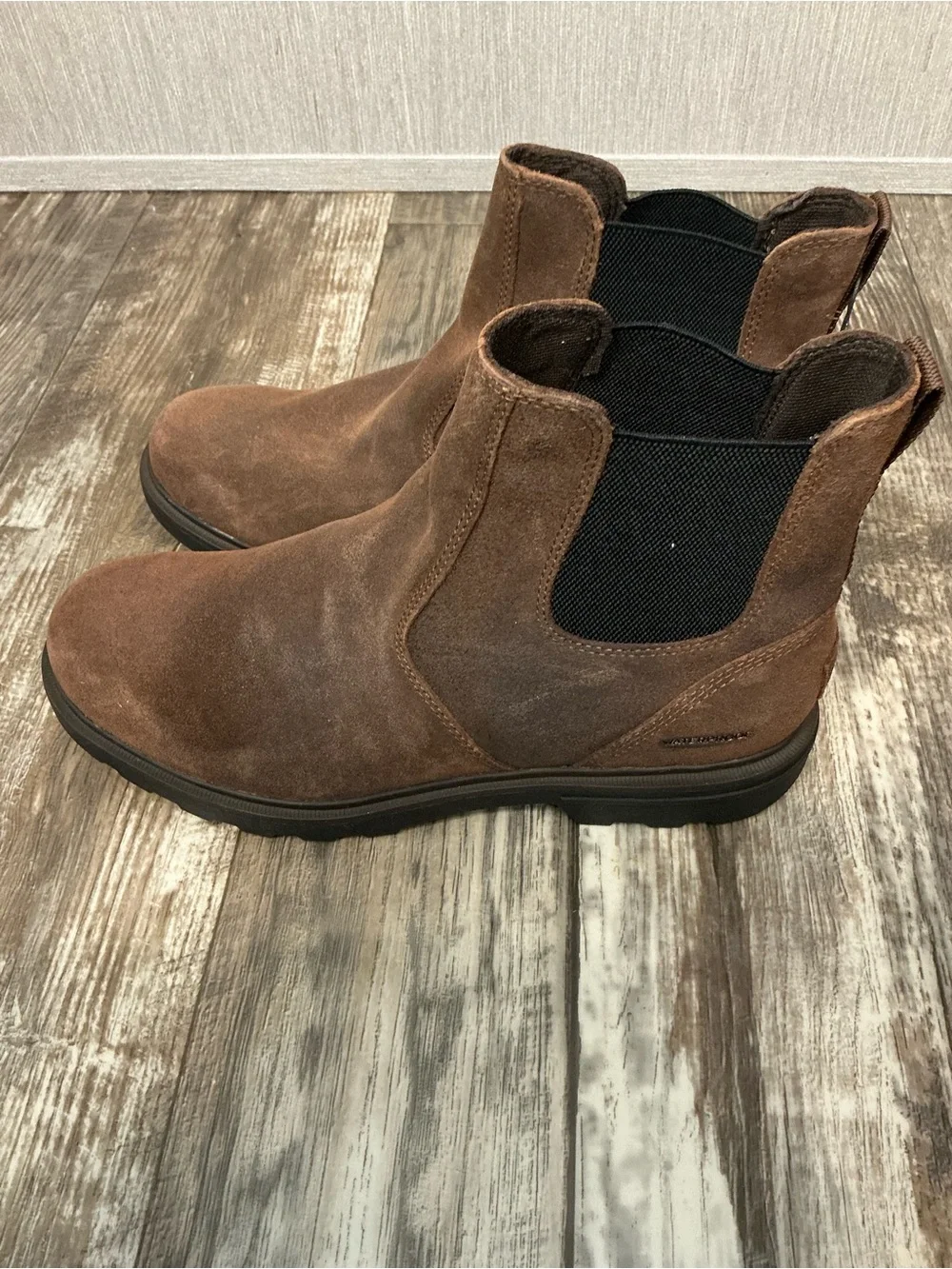 Sorel Men's Brown Chelsea Boots Size 9.5
